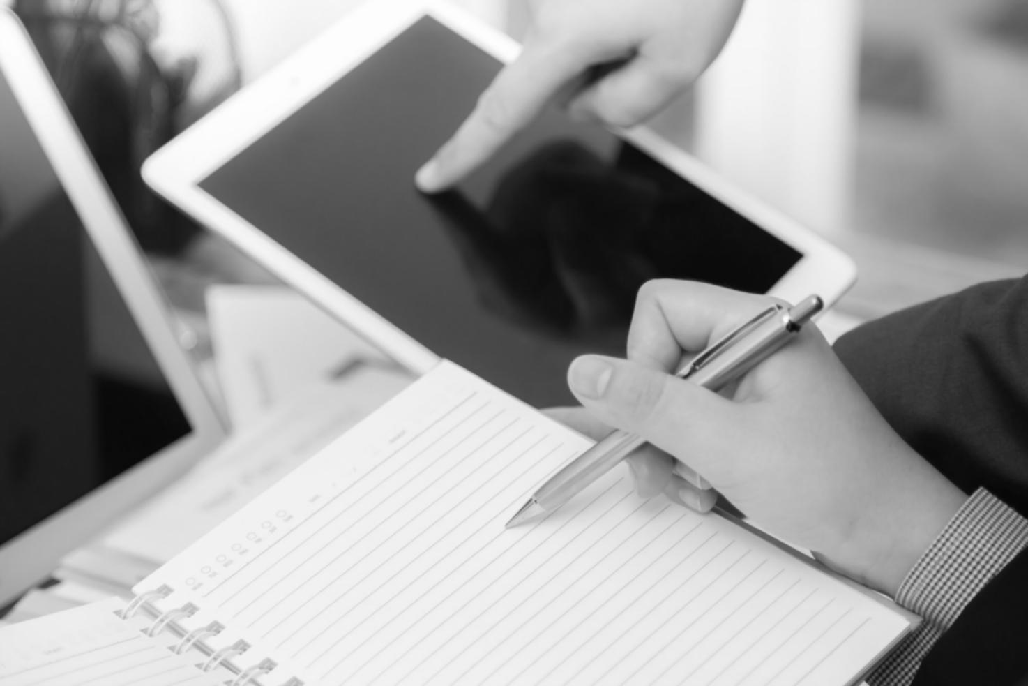 Analyse de données financières lors d'une session de formation